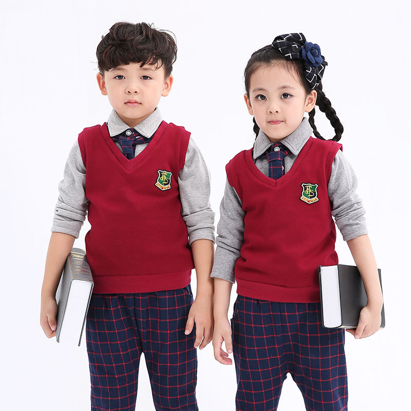 幼儿园园服秋冬礼服04