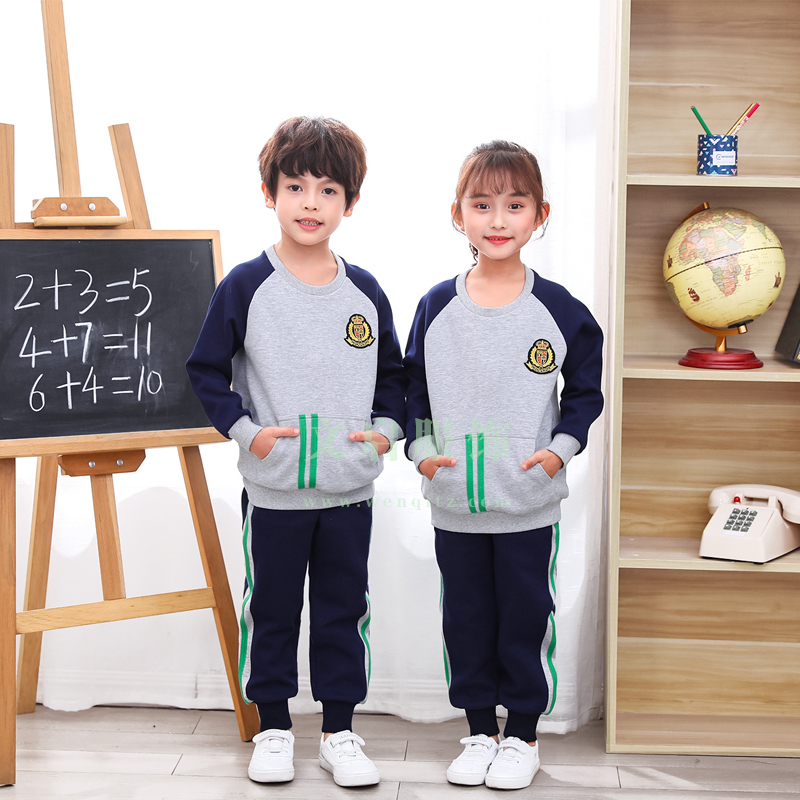 幼儿园园服　秋冬运动服66