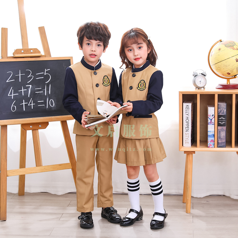 幼儿园园服　秋冬礼服35