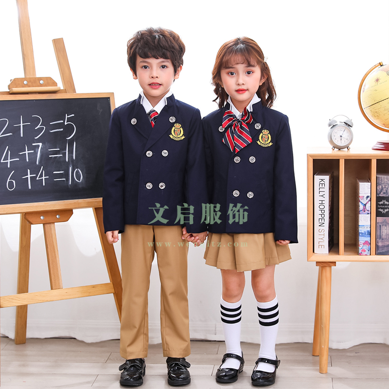 幼儿园园服　秋冬礼服36