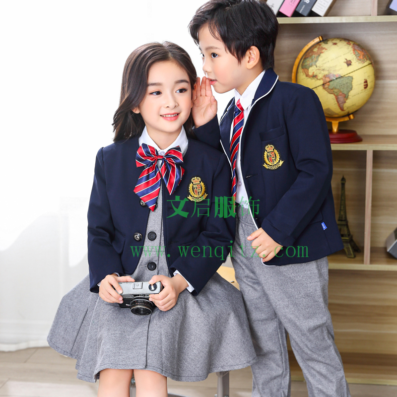 幼儿园园服　秋冬礼服44