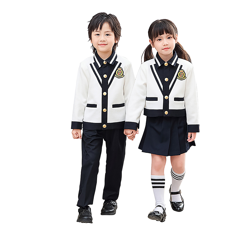 幼儿园园服　秋冬礼服53